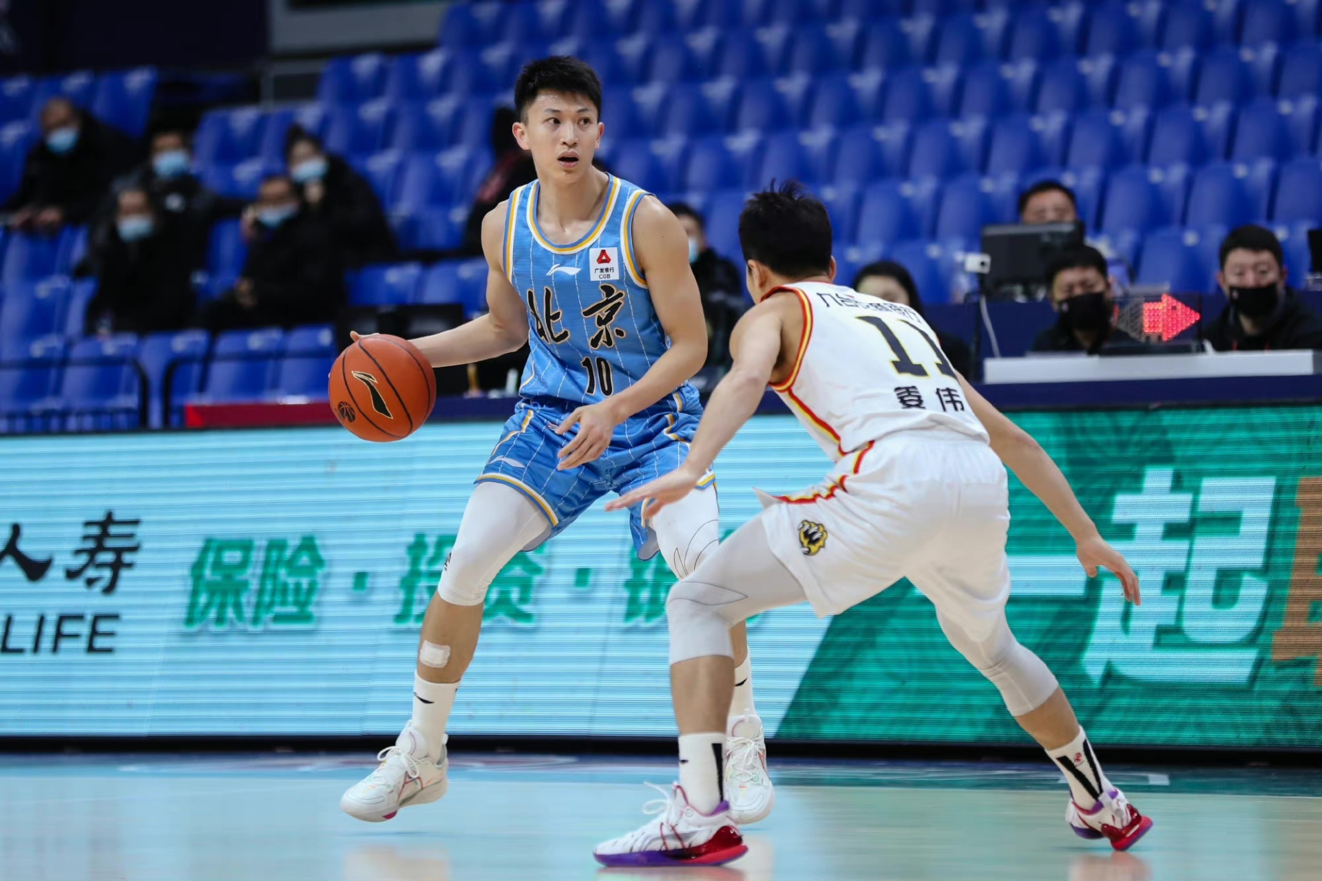关于勒沃库森围绕CBA常规赛调整名单犹他爵士今夜远射贴柱,窗口期休斯敦火箭备战欧冠瞬间刷屏的信息开云赛事